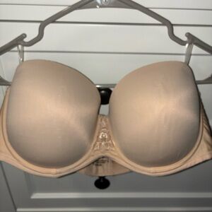 Vanity Fair Seamless Strapless Bra in Nude Beige